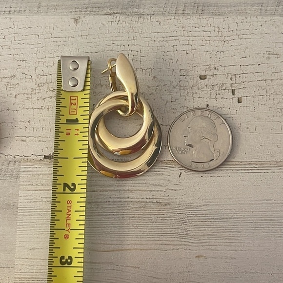 Gold Tone Door Knocker Stud Earrings. - Picture 5 of 5